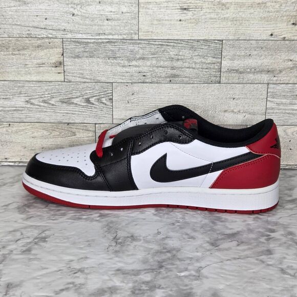 Nike Air Jordan 1 Retro Low OG Black Toe (2023) Men's 10 DS OG All CZ0790-106 - Picture 3 of 9